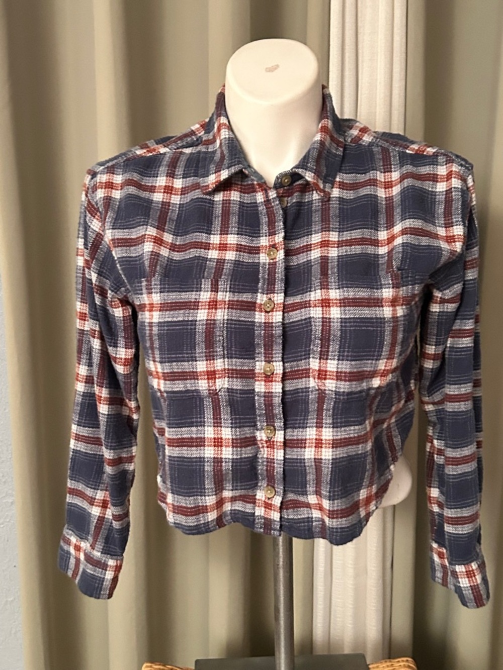American Eagle Cropped Button DownPlaid Shirt in Blue, White & Rust